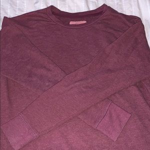 super cute burgundy pullover